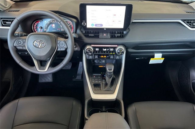 Used 2025 Toyota RAV4 XLE Premium image 11