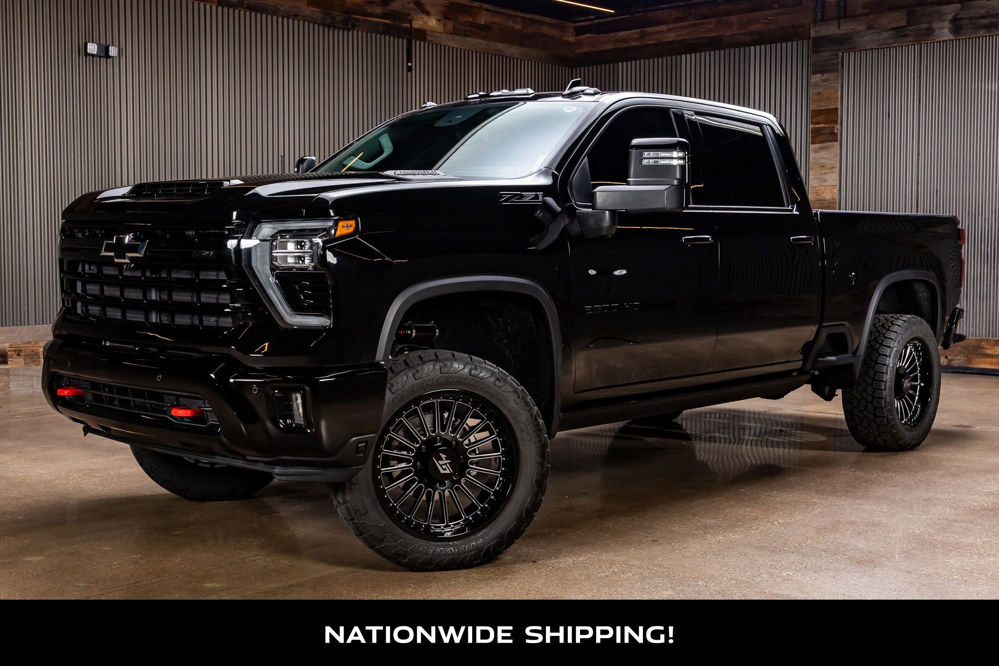 Used 2025 Chevrolet Silverado 2500 LTZ w/ LTZ Plus Package image 4