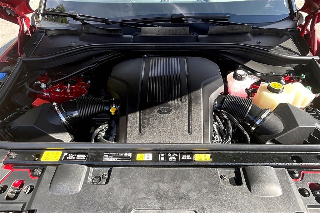 Used 2025 Land Rover Range Rover Sport Dynamic SE image 29
