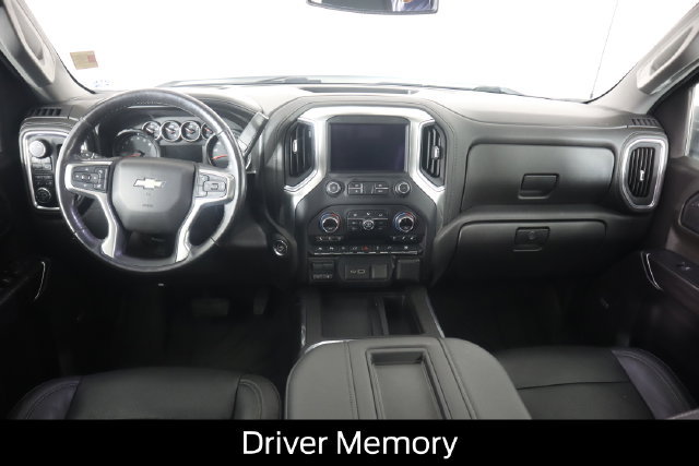 Used 2020 Chevrolet Silverado 1500 LTZ w/ LTZ Premium Package AWD/4WD image 38