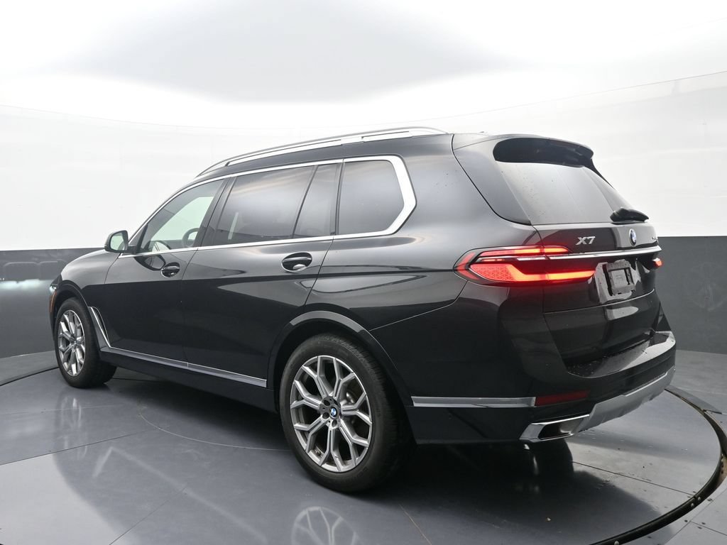 Used 2026 BMW X7 xDrive40i AWD/4WD image 5