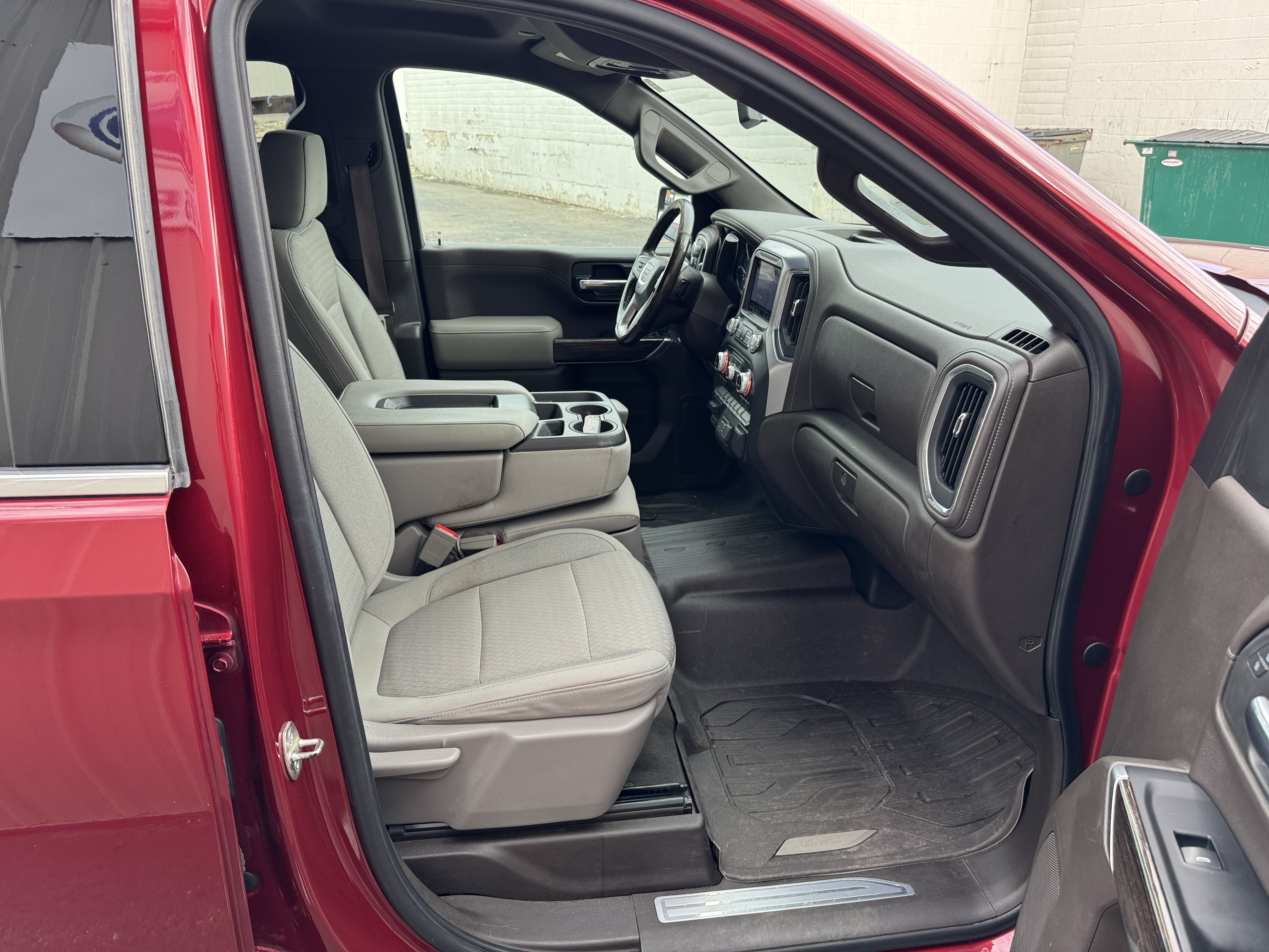 Used 2019 GMC Sierra 1500 SLE w/ SLE Value Package AWD/4WD image 26