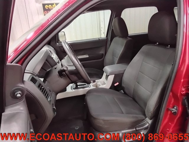 Used 2011 Ford Escape XLT w/ 202A Rapid Spec Order Code FWD image 10