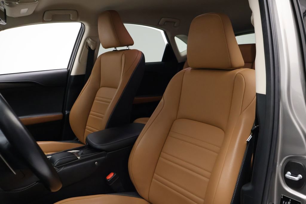 Used 2020 Lexus NX 300 FWD image 13