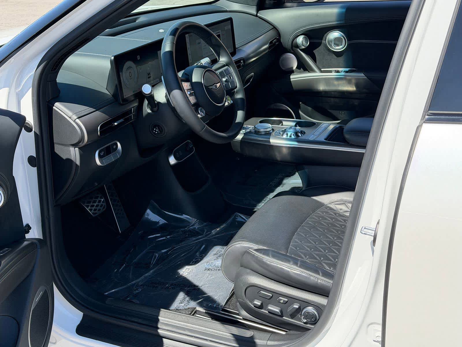 Used 2023 Genesis GV60 Performance AWD/4WD image 13