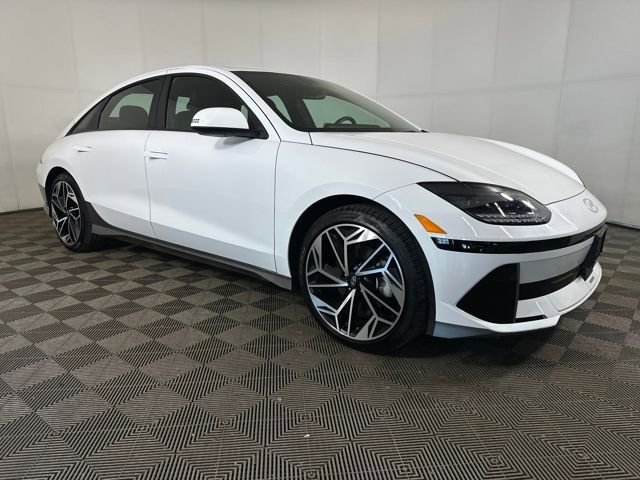 Used 2024 Hyundai Ioniq 6 SEL RWD image 2