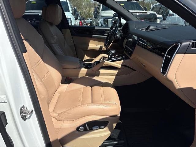 Used 2020 Porsche Cayenne image 7