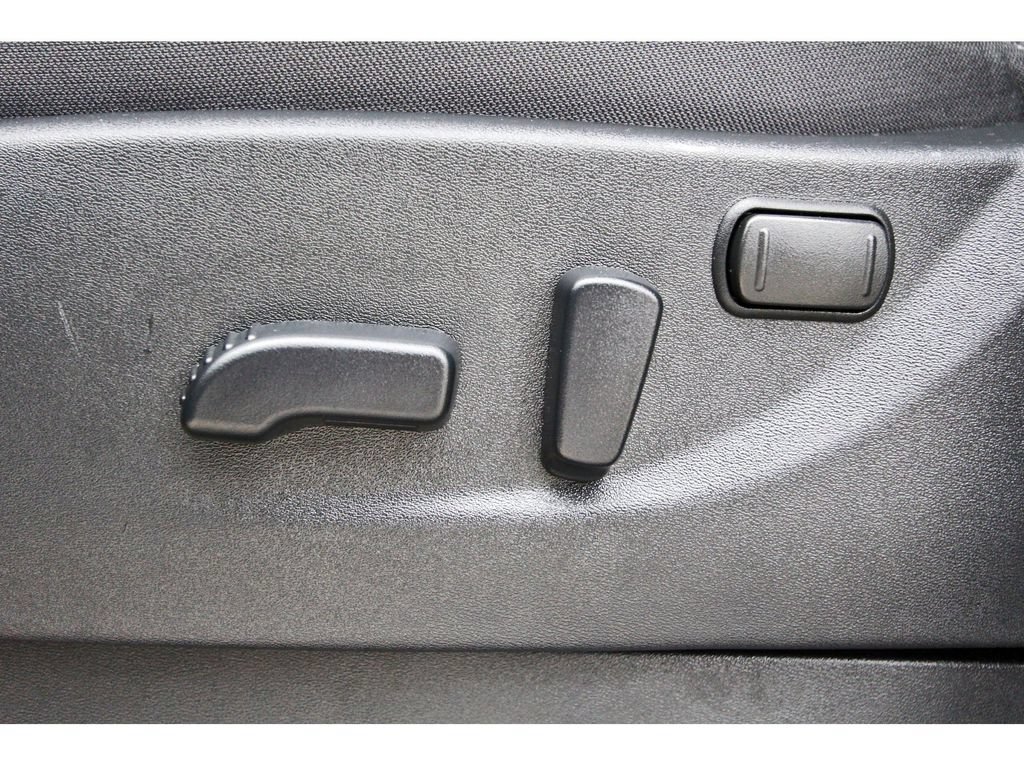 Certified 2026 Nissan Frontier SV w/ SV Convenience Package RWD image 28