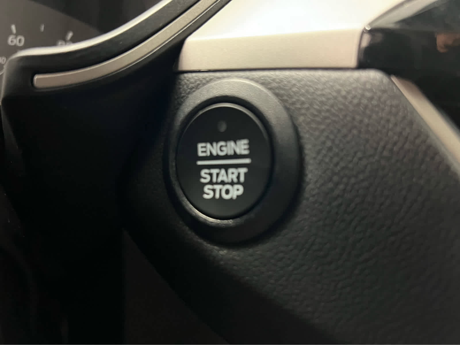 Used 2022 Ford Escape SE w/ Cold Weather Package image 23