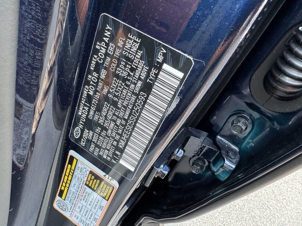 Certified 2025 Genesis GV80 3.5T Prestige AWD/4WD image 27