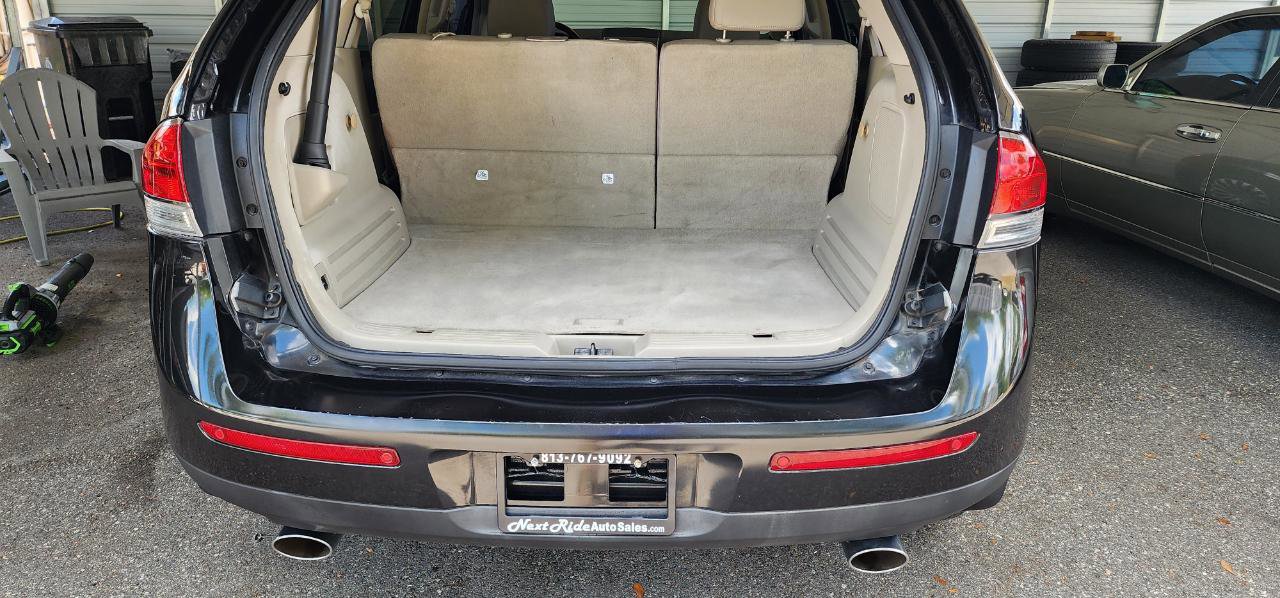 Used 2013 Lincoln MKX FWD w/ Wood Pkg image 27