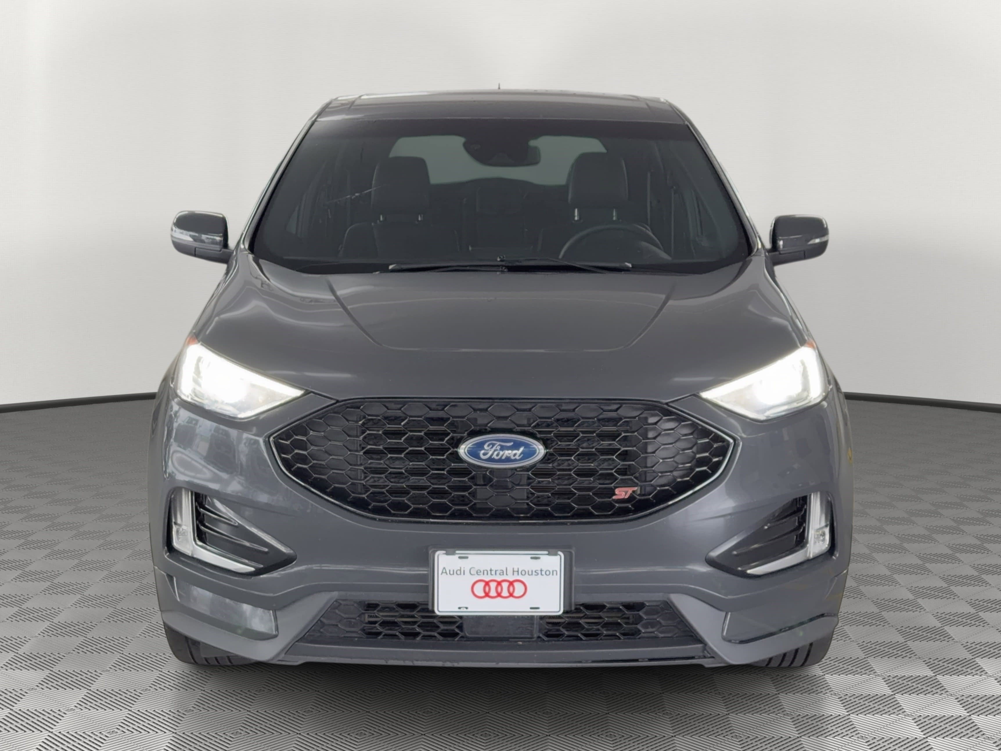 Used 2021 Ford Edge ST image 6