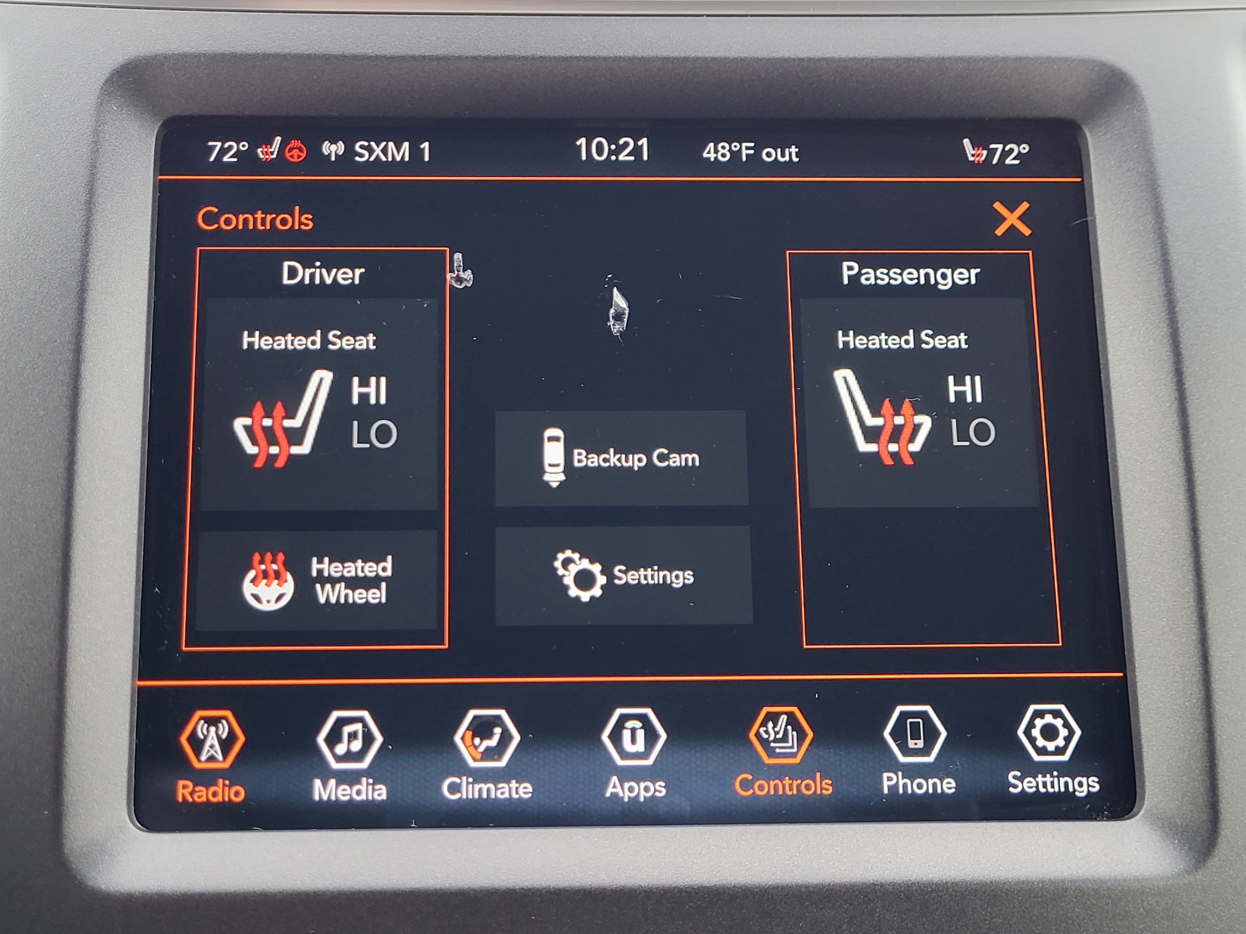 Used 2020 Jeep Cherokee Trailhawk w/ Cold Weather Group image 25