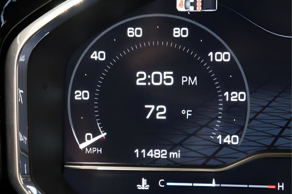 Used 2025 GMC Sierra 2500 SLT w/ SLT Convenience Package image 15