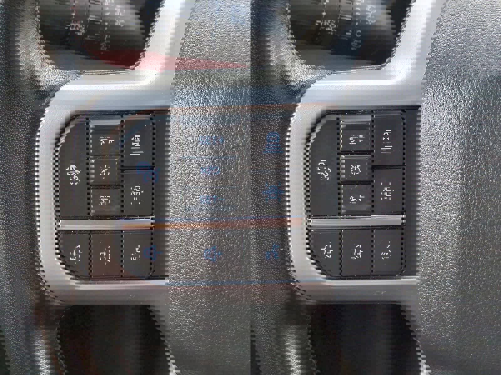 Used 2023 Ford Expedition Max Limited image 27