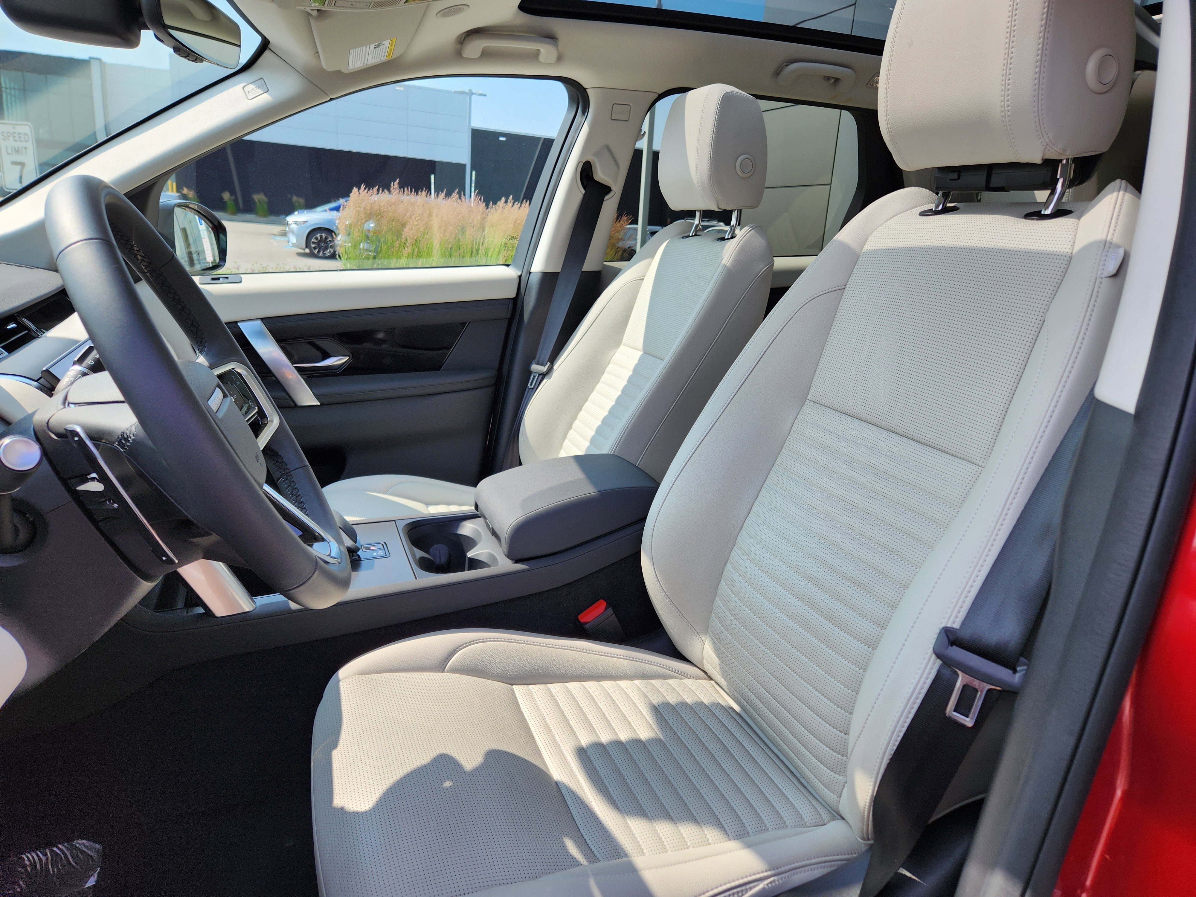 Certified 2025 Land Rover Discovery Sport S image 10