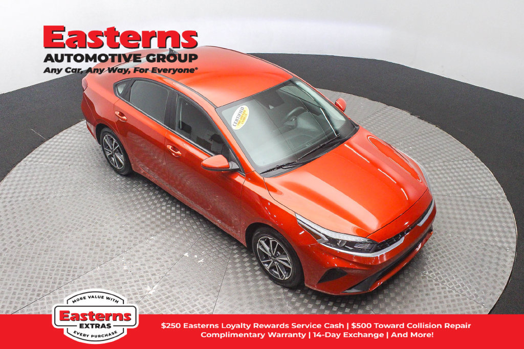 Used 2022 Kia Forte LXS FWD image 4