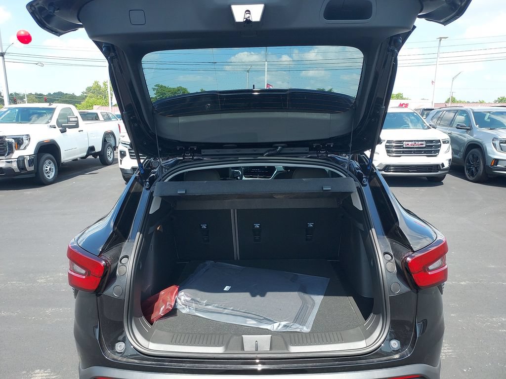 New 2026 Chevrolet Trax ACTIV w/ Driver Confidence Package FWD image 20