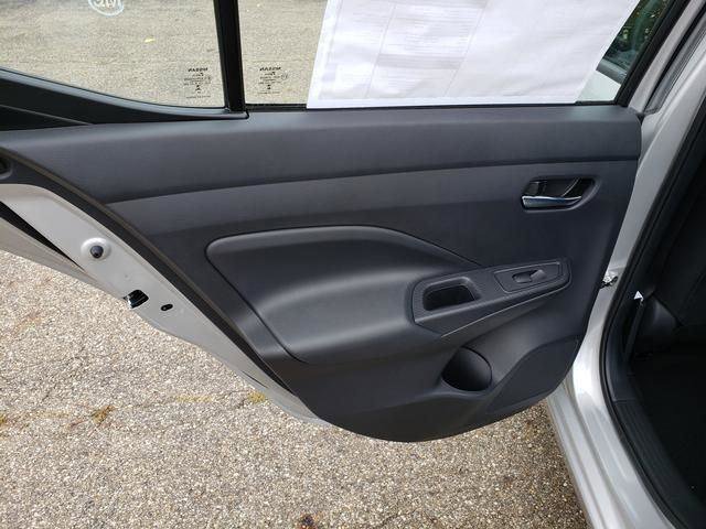 New 2025 Nissan Versa SV w/ Trunk Package FWD image 14