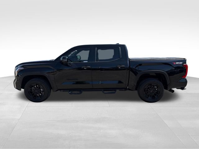 Used 2023 Toyota Tundra SR5 w/ SR5 Convenience Package AWD/4WD image 4