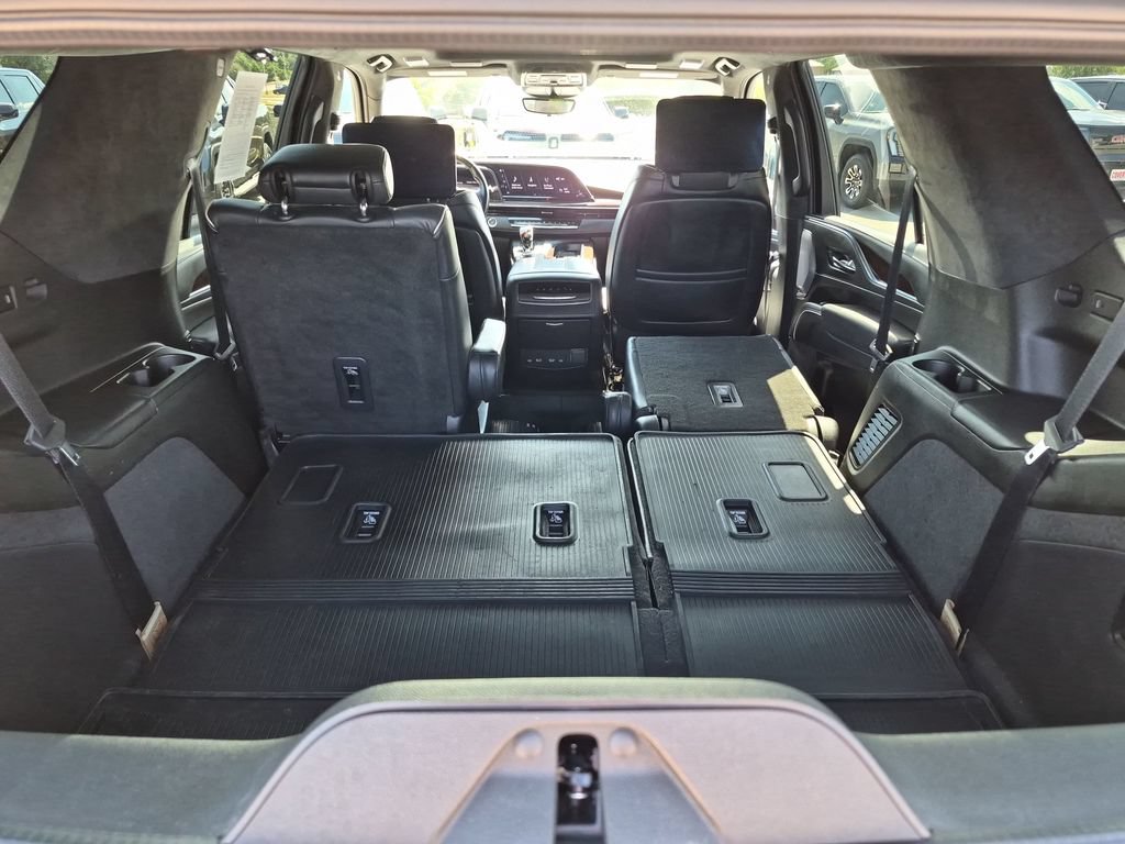 Used 2022 Cadillac Escalade Premium Luxury Platinum AWD/4WD image 45