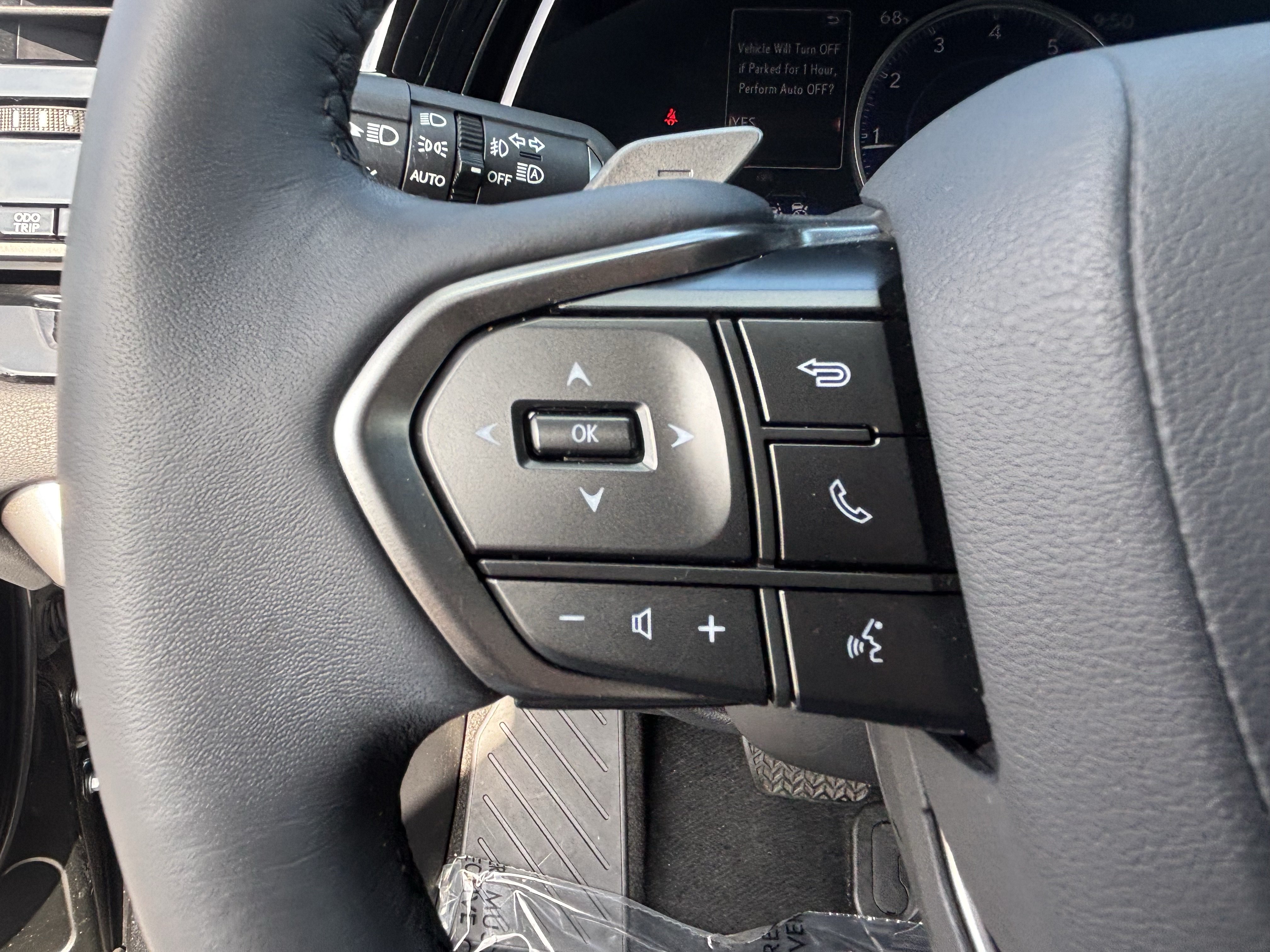 Used 2024 Lexus RX 350 FWD w/ Technology Package image 25