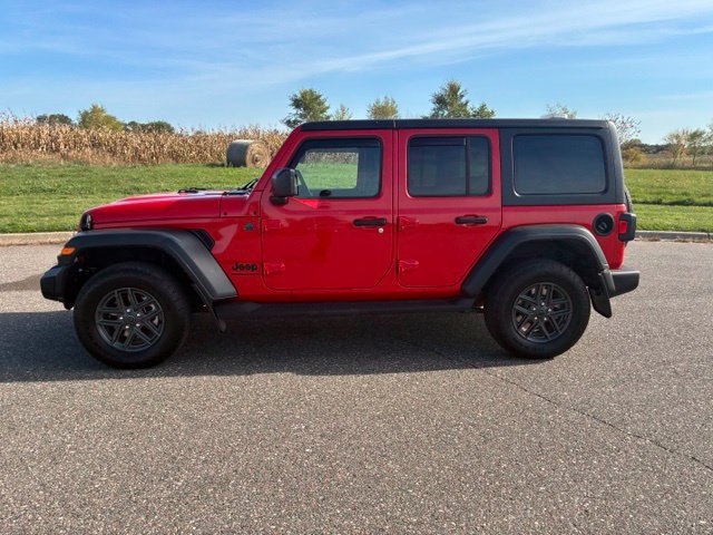 Used 2025 Jeep Wrangler Unlimited Sport w/ Convenience Group AWD/4WD image 5