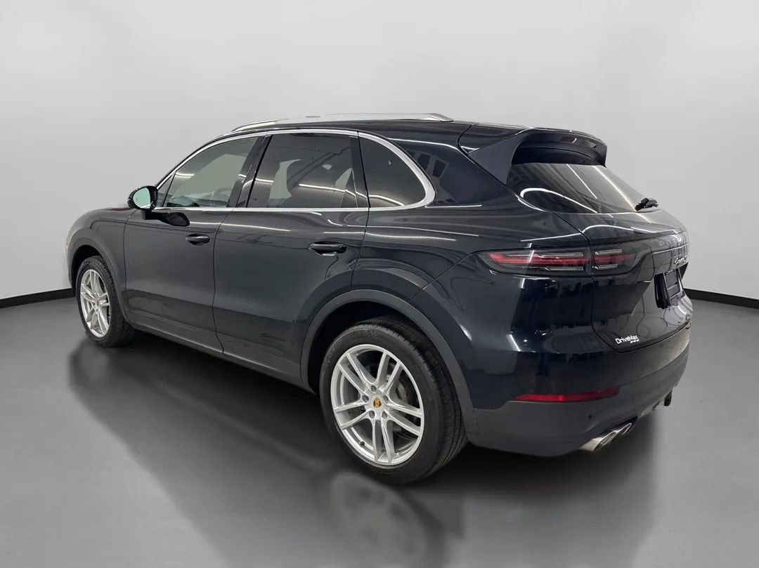 Used 2019 Porsche Cayenne S image 7