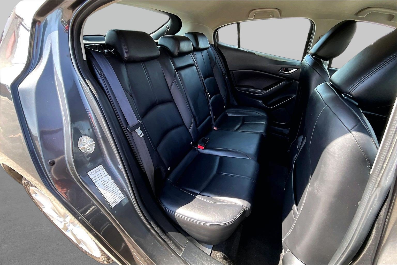 Used 2017 MAZDA MAZDA3 Touring FWD image 26