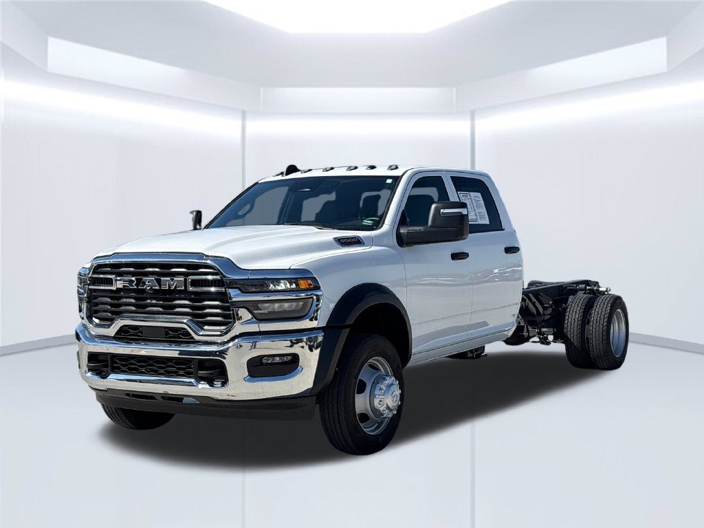 Used 2025 RAM 5500 Tradesman AWD/4WD image 44