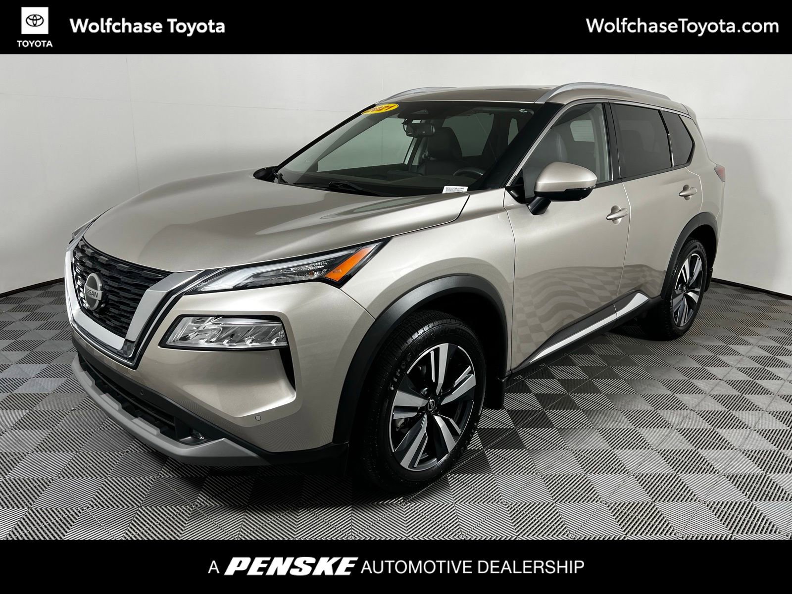 Used 2021 Nissan Rogue SL w/ Premium Package