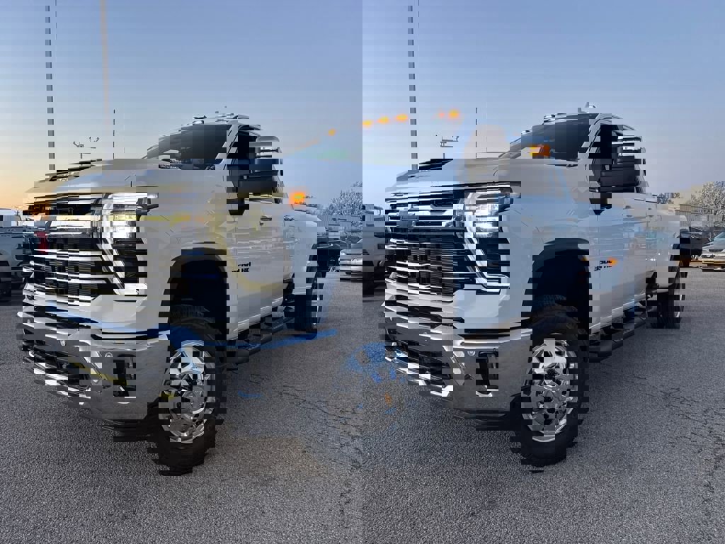 New 2026 Chevrolet Silverado 3500 LTZ w/ LTZ Convenience Package image 1