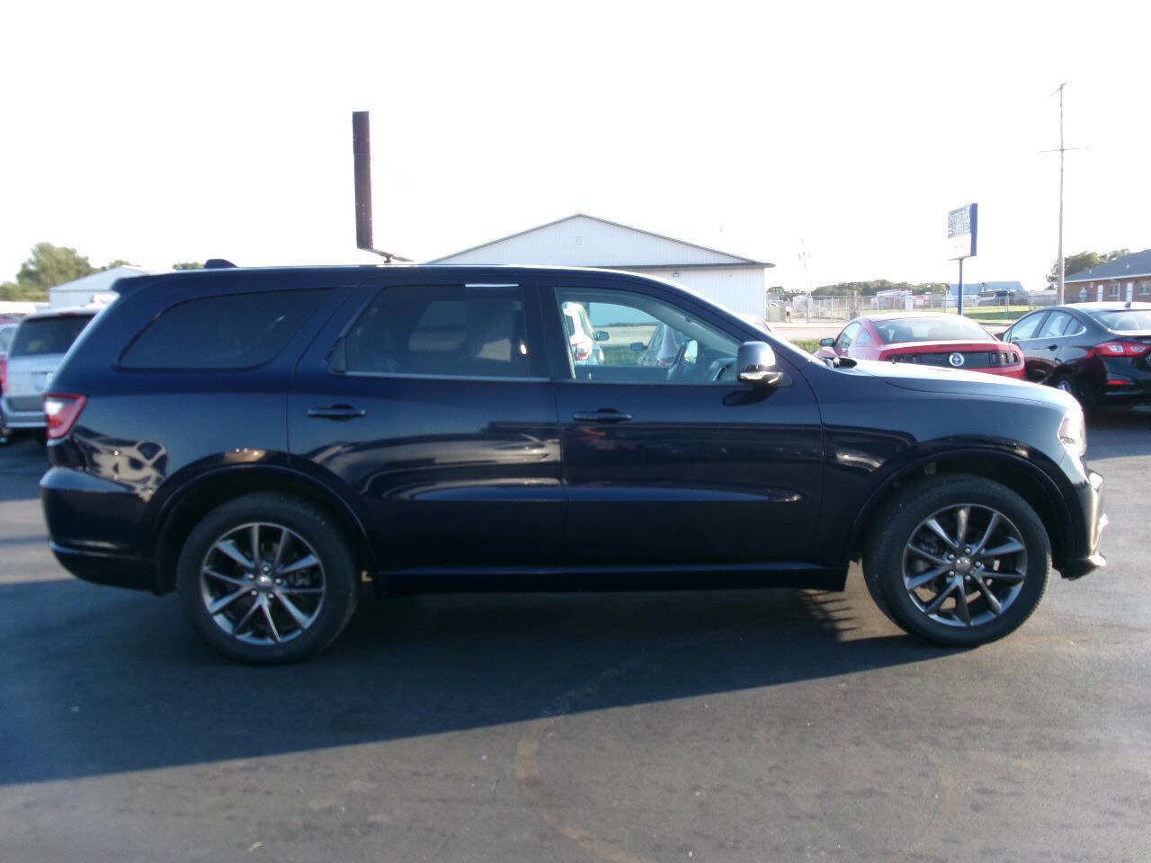Used 2018 Dodge Durango GT AWD/4WD image 3