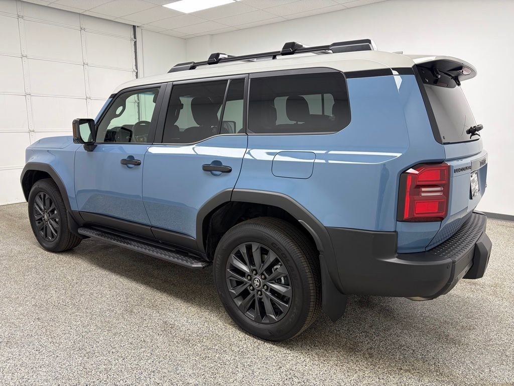 Used 2025 Toyota Land Cruiser w/ Premium Package AWD/4WD image 5