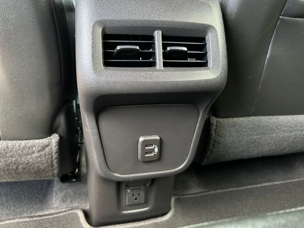 Used 2023 Chevrolet Equinox RS image 21