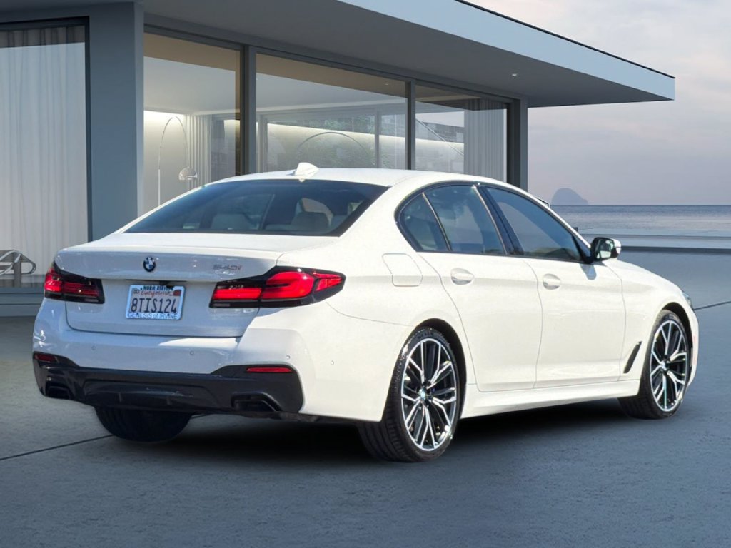 Used 2021 BMW 540i w/ Executive Package RWD image 4