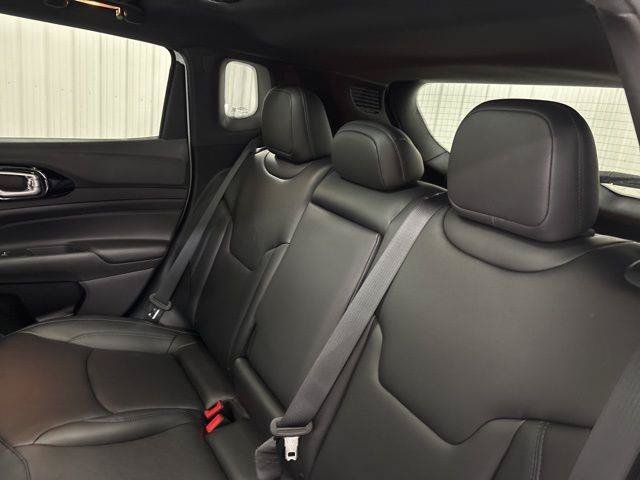 Used 2026 Jeep Compass Limited w/ Sun, Sound & Navigation Group AWD/4WD image 25