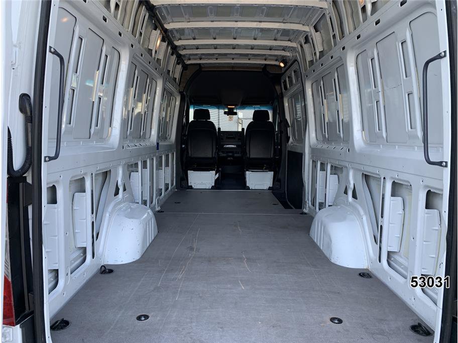 Used 2021 Mercedes-Benz Sprinter 2500 w/ Driver Convenience Package image 8