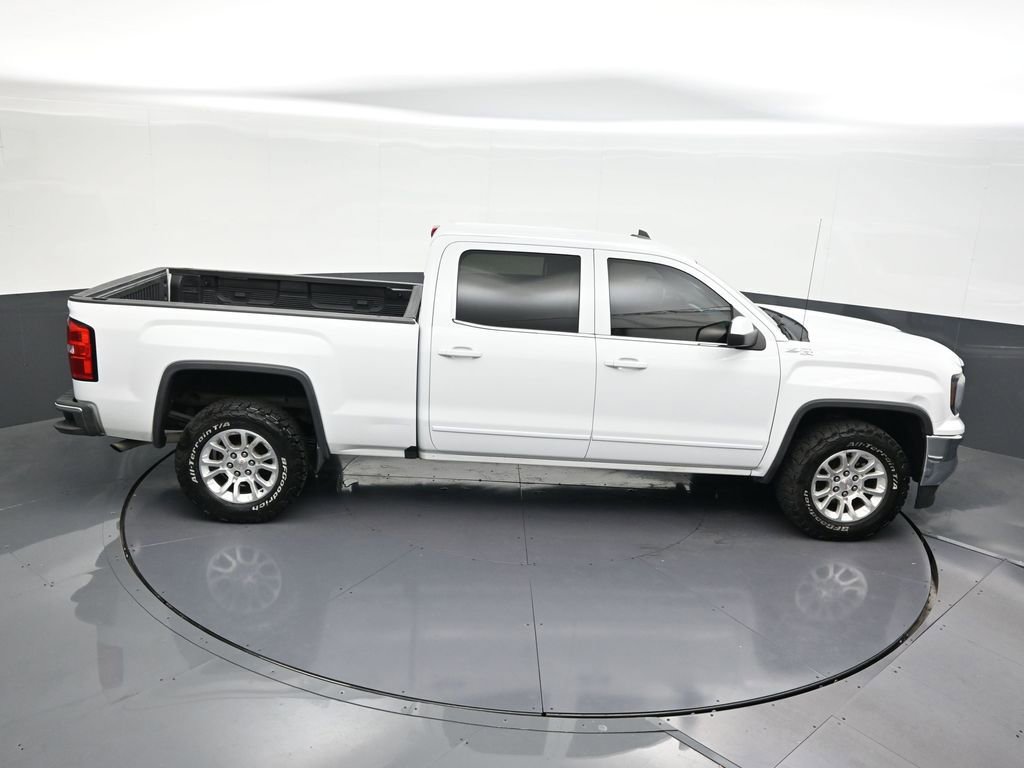 Used 2018 GMC Sierra 1500 SLE w/ Suspension Package, Off-Road image 24