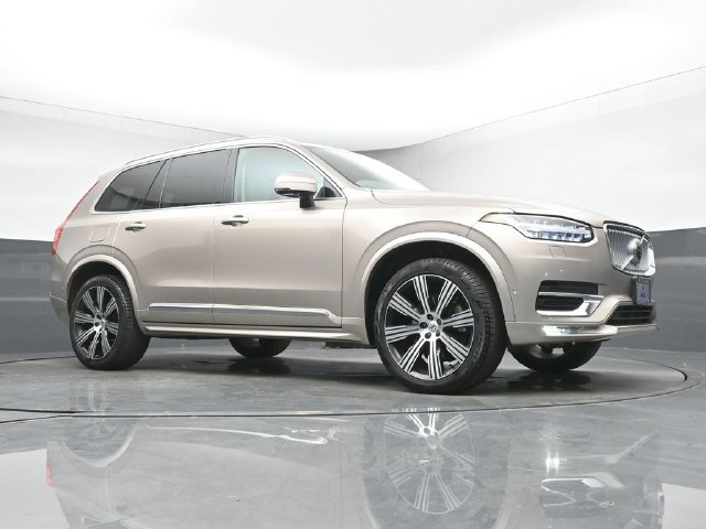 Used 2024 Volvo XC90 B6 Plus w/ Protection Package Premier AWD/4WD image 36