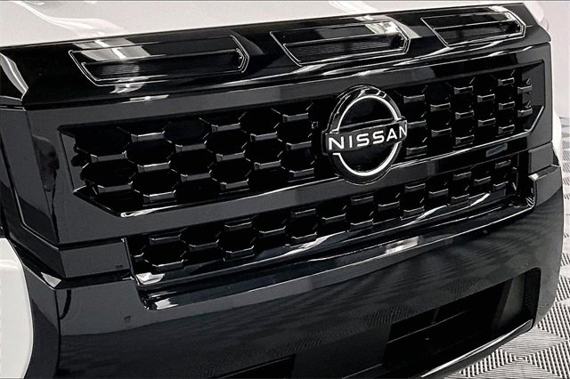 New 2026 Nissan Frontier SV image 14