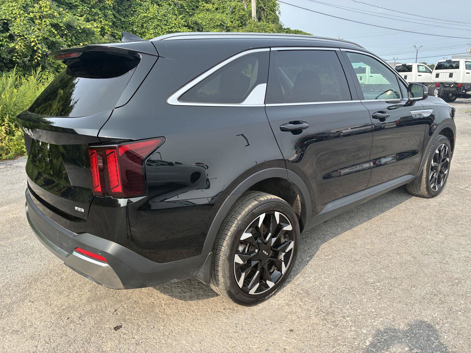 Used 2025 Kia Sorento X-Line EX AWD/4WD image 7