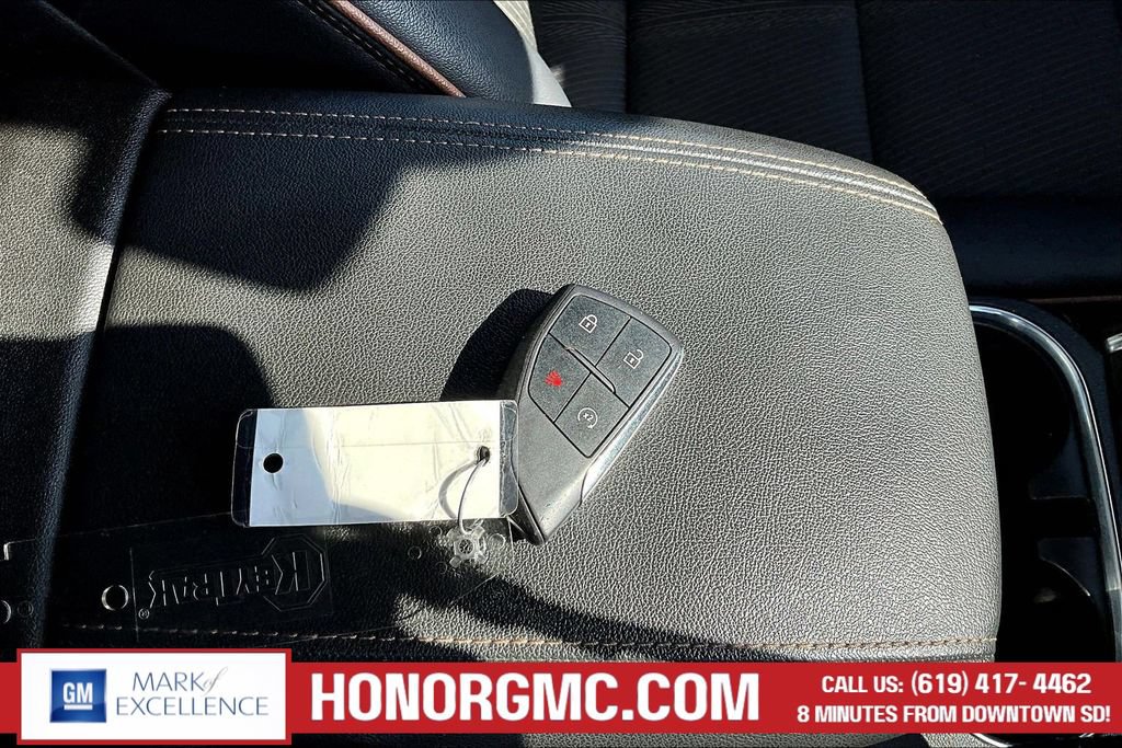 Used 2024 GMC Canyon AT4 AWD/4WD image 35