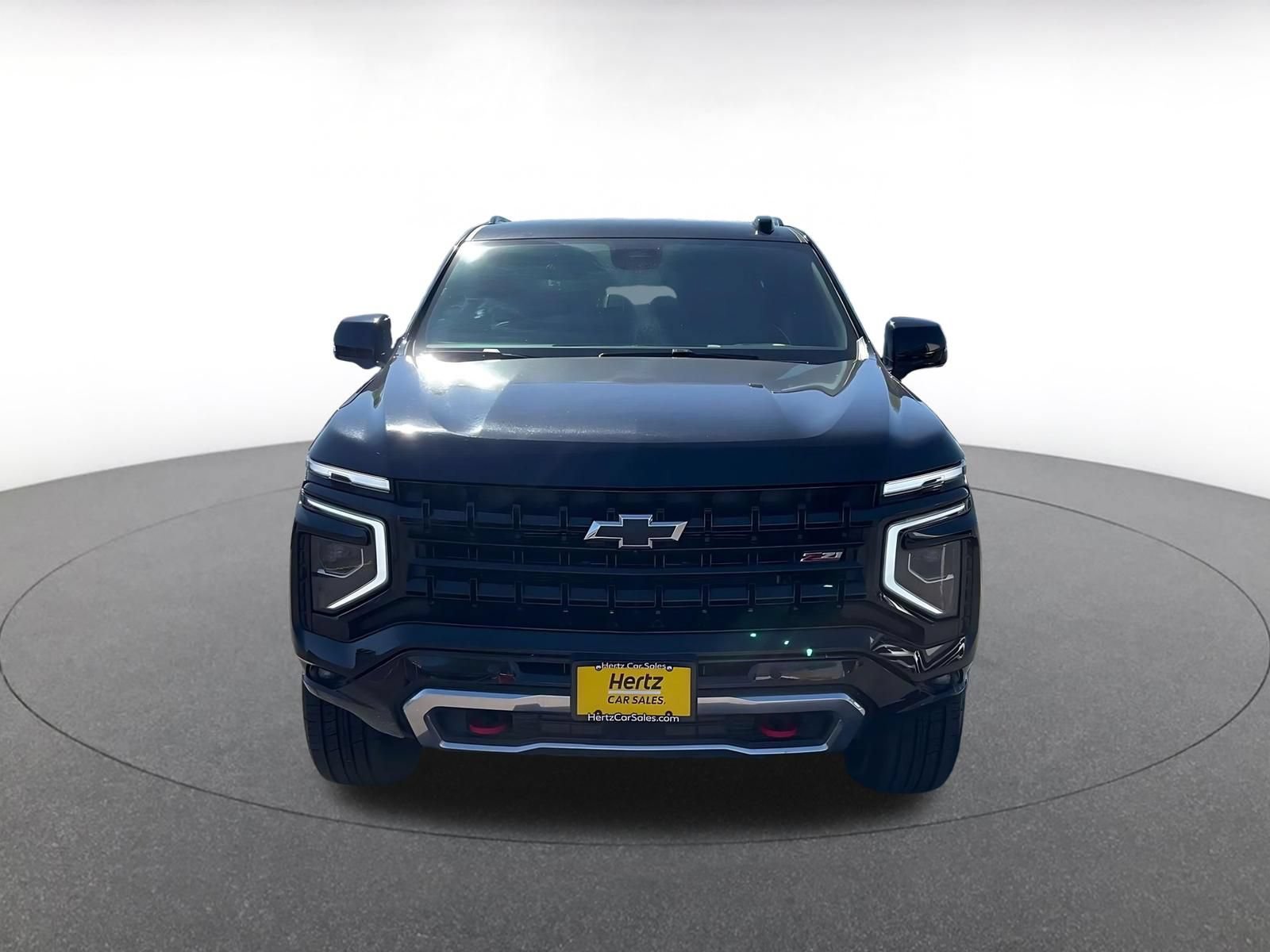Used 2025 Chevrolet Tahoe Z71 AWD/4WD image 4