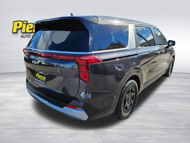 Used 2025 Kia Carnival FWD image 5