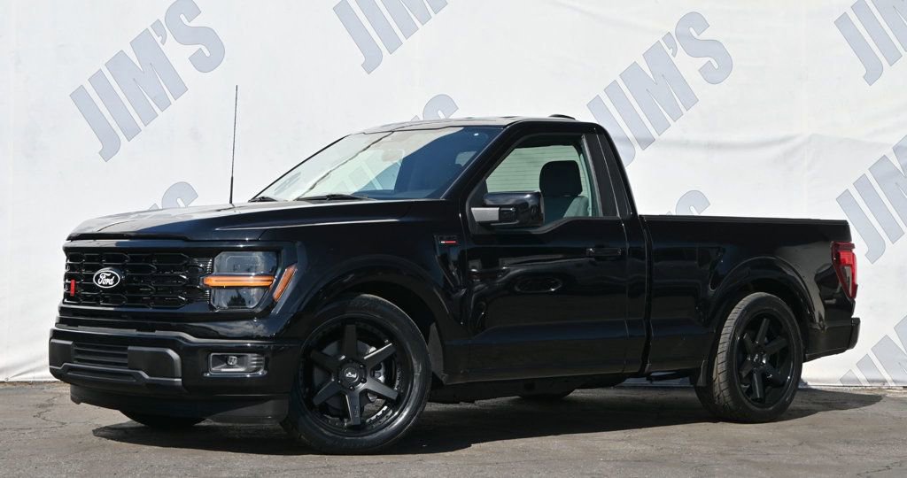 Used 2025 Ford F150 XL w/ Equipment Group 103A High image 1