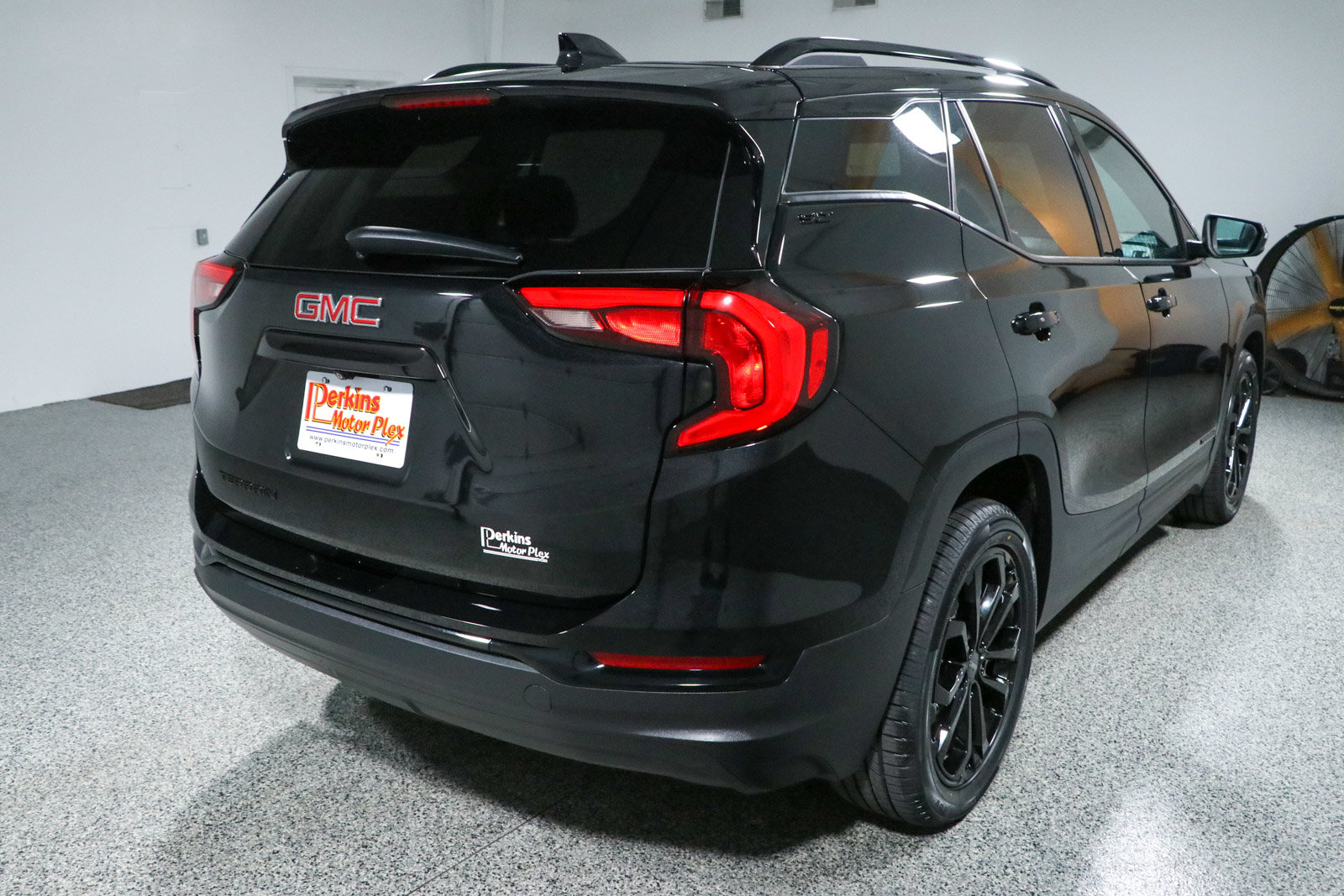 Used 2020 GMC Terrain SLT w/ Preferred Package FWD image 7