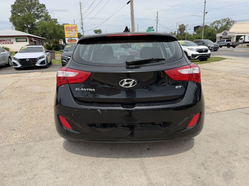 Used 2013 Hyundai Elantra GT FWD image 6