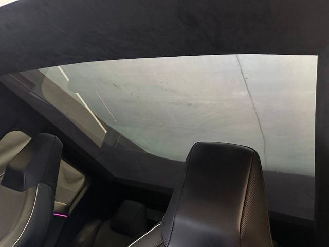 Used 2024 Tesla Cybertruck Cyberbeast AWD/4WD image 33
