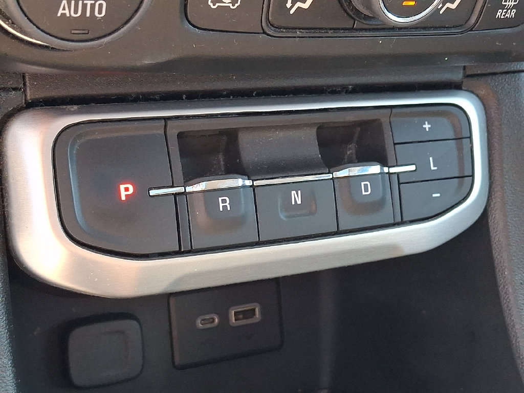 Used 2022 GMC Acadia SLE w/ Driver Convenience Package AWD/4WD image 17